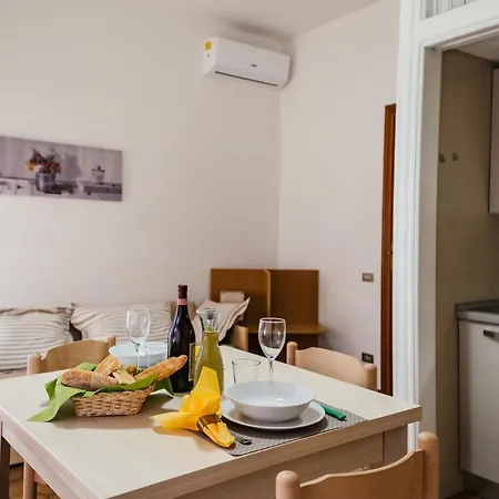 Emanuel Apartment