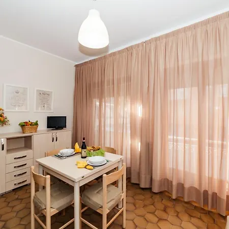 Emanuel Apartment Diano Marina