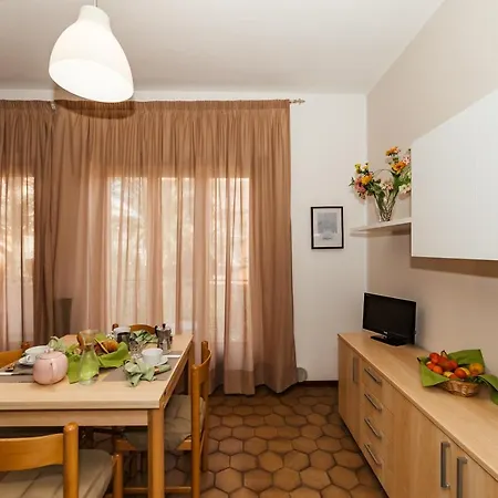 Emanuel Apartment Diano Marina