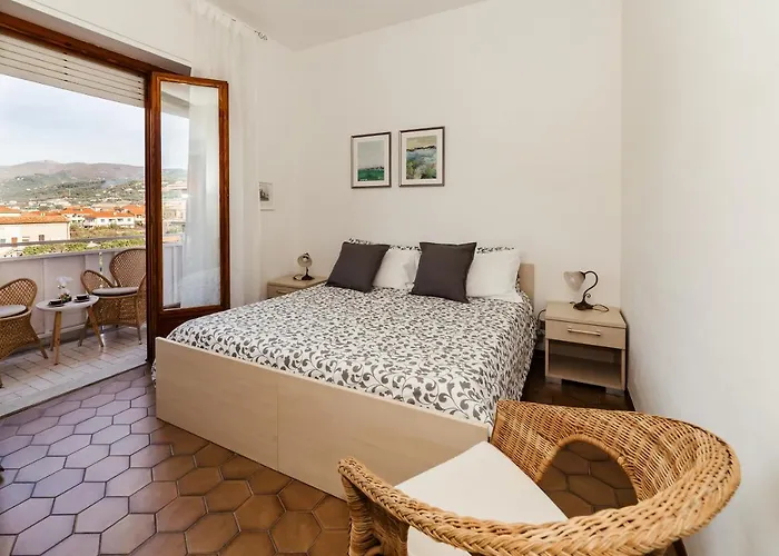 Apartment Emanuel Diano Marina